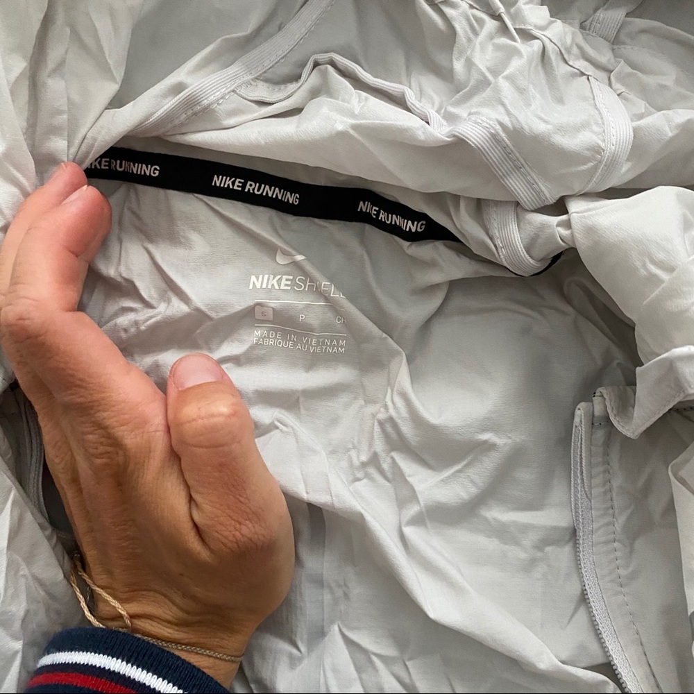 Nike packable jacket - Picture 4 of 4